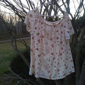 Floral & Lace Peasant Blouse